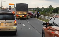 Tai nạn trên cao tốc Trung Lương - Mỹ Thuận: Xe tải tông xe 4 chỗ, 3 người bị thương