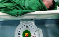Quảng Nam: Bé gái chào đời nặng 5,9 kg