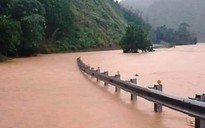 Quảng Nam: Mưa lớn gây ngập và sạt lở vùng cao, di dời dân khẩn cấp