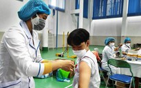 Quảng Nam: Xác minh vụ hai nam sinh lớp 7 nói được tiêm liên tiếp 2 mũi vắc xin
