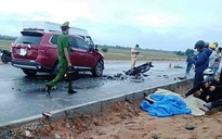 Quảng Nam: Xe máy nát bét sau cú va chạm trực diện ô tô, 1 người tử vong