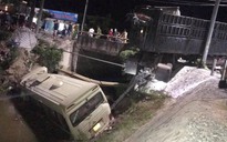 Hưng Yên: Điều tra vụ xe khách bị tông văng xuống sông khiến 7 người thương vong