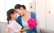 Ngày Quốc tế Phụ nữ 8.3: Hãy nói 'con yêu mẹ' khi còn có thể !