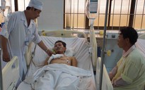 Nhân viên y tế ở Cà Mau khám bảo hiểm y tế cao 'bất thường'