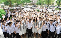 Hoa hậu Mai Phương Thúy: ‘Người tặng sách quý muốn thanh niên Việt có khát vọng lớn’