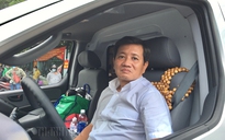 Ông Đoàn Ngọc Hải tự lái xe cứu thương chở bệnh nhân nghèo về quê miễn phí