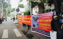 Khách hàng yêu cầu khởi tố bà Huỳnh Thị Hạnh Phúc