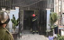 Ôm bình gas cố thủ trong nhà mẹ vợ để đòi gặp... vợ