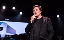 Tỉ phú Elon Musk tự phong 'vua công nghệ'
