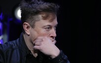 Tỉ phú Elon Musk lên tiếng vụ tai nạn xe Tesla