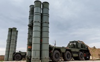 Quân đội Nga đưa tên lửa S-400 đến Crimea