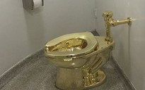 Bảo tàng từ chối cho Tổng thống Trump mượn tranh, gợi ý thay bằng toa-lét vàng