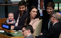 Con gái 3 tháng tuổi của nữ Thủ tướng New Zealand vào phòng họp LHQ