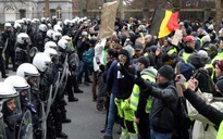 Mệt mỏi vì đối phó biểu tình, cảnh sát Pháp tuyên bố 'giảm năng suất'