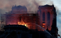 Cháy Nhà thờ Đức Bà Paris: khó dập lửa vì kiến trúc cổ