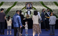 Nửa triệu người Hàn Quốc ký tên phản đối đám tang thị trưởng Seoul