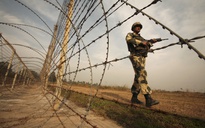 Lực lượng Ấn Độ và Pakistan giao tranh ác liệt ở Kashmir