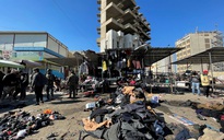 IS đánh bom liều chết giữa chợ, ít nhất 32 người chết ở Iraq