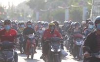 Hành trình về quê đón Tết Nhâm Dần 2022: Lái xe máy sao cho an toàn?