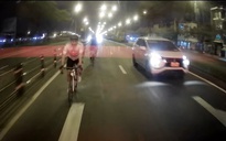 Đừng đi xe đạp sai làn, vượt đèn đỏ nữa… nên ứng xử văn minh hơn