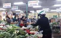 Đà Nẵng bắt buộc người dân đeo khẩu trang khi họp chợ mùa dịch Covid-19