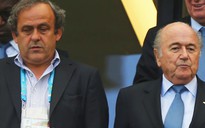 Blatter và Platini sẽ bị cấm hoạt động bóng đá 6 năm