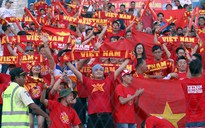 Gần 150 ngàn khán giả đến sân xem 8 trận mở màn AFF Cup 2018