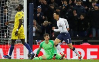 Bị 'sốc nhiệt' trước Tottenham, Chelsea nhận trận thua đầu tiên