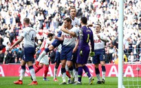 Tottenham hoà nghẹt thở trận đầu tiên ở mùa giải Ngoại hạng Anh