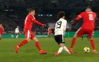 Leroy Sane suýt nữa tiêu tan sự nghiệp