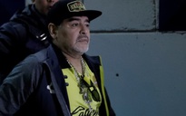 Cựu danh thủ Diego Maradona bác bỏ tin đồn sắp chết