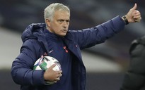 ‘Mourinho đã biến Tottenham từ đội bóng dễ thương thành xù xì và dữ tợn’