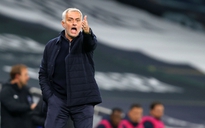 HLV Mourinho ‘nói trước bước không qua’