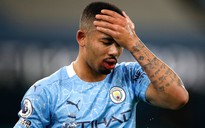 Man City nhận tin sốc Kyle Walker và Gabriel Jesus nghi dính Covid-19 biến thể mới