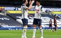 Kết quả Ngoại hạng Anh, Tottenham 3-0 Leeds: Son Heung-min và Harry Kane khai hỏa trở lại