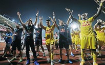 Báo chí Thái Lan tự hào khi HLV Kiatisak và CLB HAGL hay nhất V-League