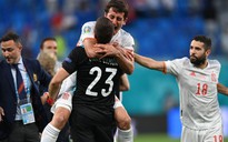EURO 2020: Tuyển Tây Ban Nha sống sót trong nỗi sợ hãi trước tuyển Thụy Sĩ