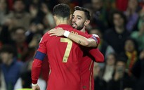 Cristiano Ronaldo cùng Bruno Fernandes đưa Bồ Đào Nha đến World Cup 2022