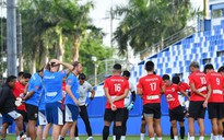 HLV Mano Polking mạo hiểm trận đấu với Bahrain khi đổi đội hình tuyển Thái Lan