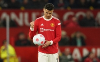 Báo Tây Ban Nha: Cristiano Ronaldo tự mình làm lụi tàn sự nghiệp