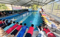 Quảng Ngãi: Dạy bơi miễn phí cho trẻ em có hoàn cảnh khó khăn