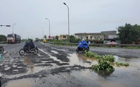 Quốc lộ 1 qua Phú Yên hư hỏng nặng