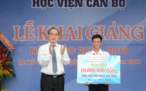 'Giảng viên dưới 40 tuổi phải khá ngoại ngữ'