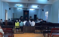 Hoãn xử cựu quan chức Văn phòng đăng ký đất đai và Chi cục Thuế TP.Phan Thiết