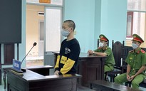 Bình Thuận: Bị cáo lái xe xúc đập nát ô tô lãnh án 2 năm 6 tháng tù