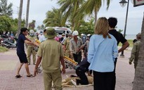 Bình Thuận: Một du khách tử vong khi tắm biển ở bãi Đá Ông Địa