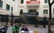 Hà Nội có được 'cấm' công dân ghi âm, ghi hình tại trụ sở tiếp dân?