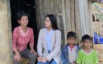 Hoa hậu Đỗ Thị Hà đi khảo sát thực tế để thực hiện dự án nhân ái