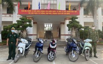 Bình Phước phát hiện 5 xe máy vô chủ giáp ranh biên giới Campuchia