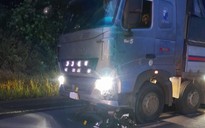 Bình Phước: Va chạm xe tải, 2 thanh niên đi xe máy tử vong tại chỗ